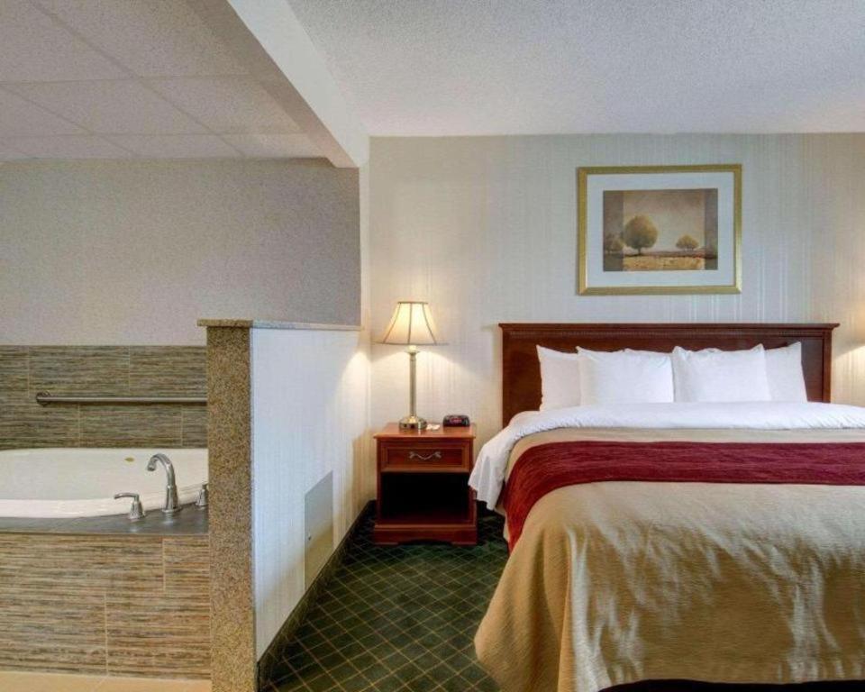 Comfort Inn Foxboro - Mansfield Foxborough Exterior photo